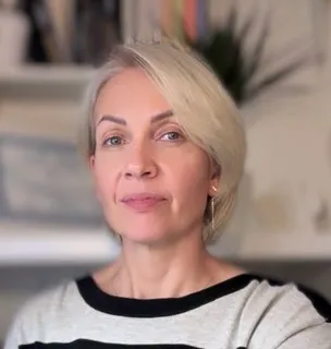 Inga Kezina, English teacher